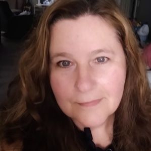 Meet your Posher, Jackie